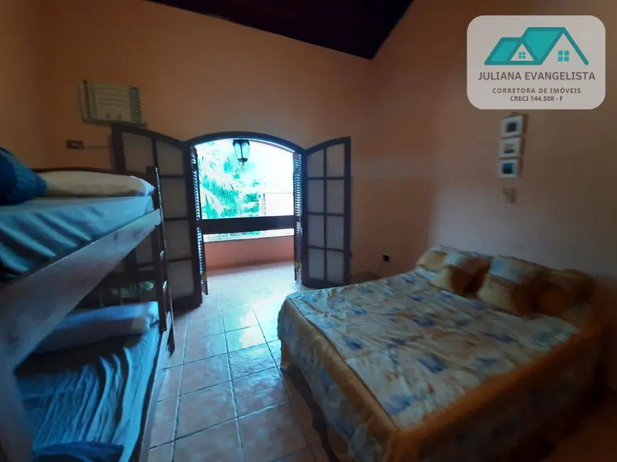Foto 7 de Casa com 3 quartos à venda, 360m2 em Indaiá, Caraguatatuba - SP