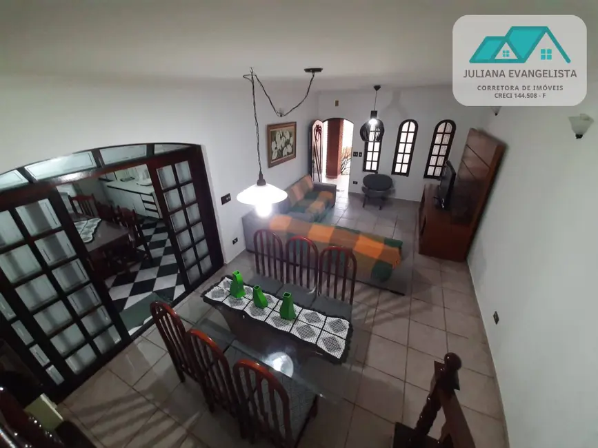 Foto 3 de Casa com 3 quartos à venda, 360m2 em Indaiá, Caraguatatuba - SP