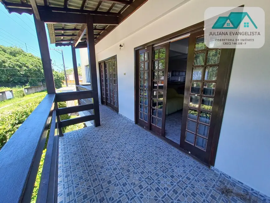 Foto 8 de Casa com 3 quartos à venda e para alugar, 100m2 em Sumaré, Caraguatatuba - SP