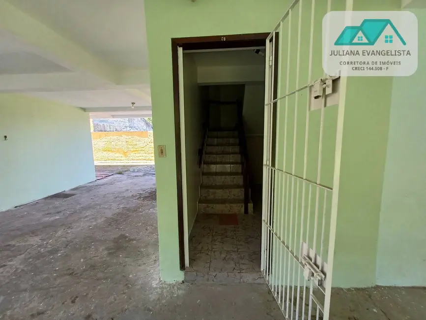 Foto 3 de Casa com 3 quartos à venda e para alugar, 100m2 em Sumaré, Caraguatatuba - SP