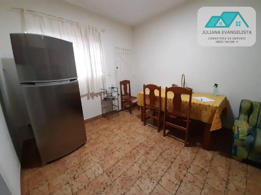 Foto 3 de Casa com 3 quartos à venda, 323m2 em Centro, Caraguatatuba - SP