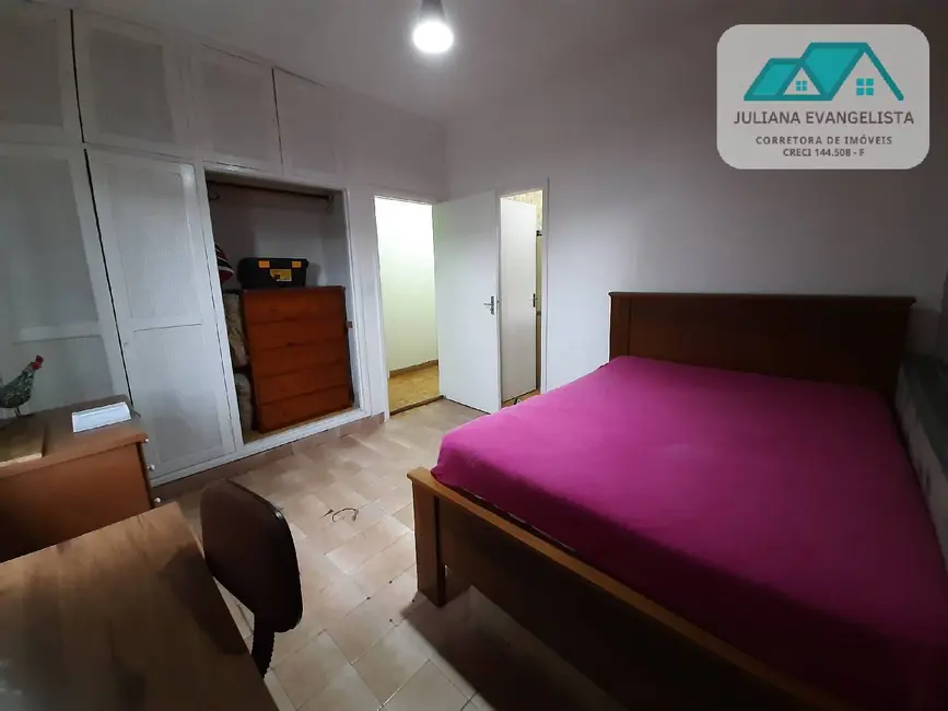 Foto 8 de Casa com 3 quartos à venda, 323m2 em Centro, Caraguatatuba - SP