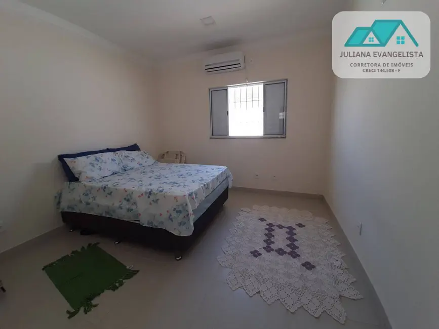 Foto 5 de Casa com 2 quartos à venda, 362m2 em Massaguaçu, Caraguatatuba - SP