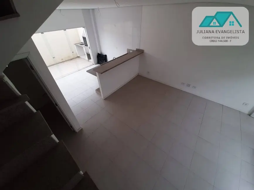 Casa de Condomínio com 3 quartos à venda, 106m2 em Balneário Gardem Mar, Caraguatatuba - SP - imagem 4 Foto 4 de Casa de Condomínio com 3 quartos à venda, 106m2 em Balneário Gardem Mar, Caraguatatuba - SP