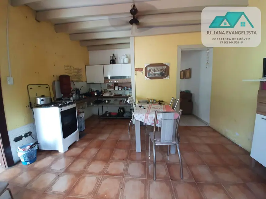 Casa com 2 quartos à venda, 168m2 em Prainha, Caraguatatuba - SP - imagem 3 Foto 3 de Casa com 2 quartos à venda, 168m2 em Prainha, Caraguatatuba - SP