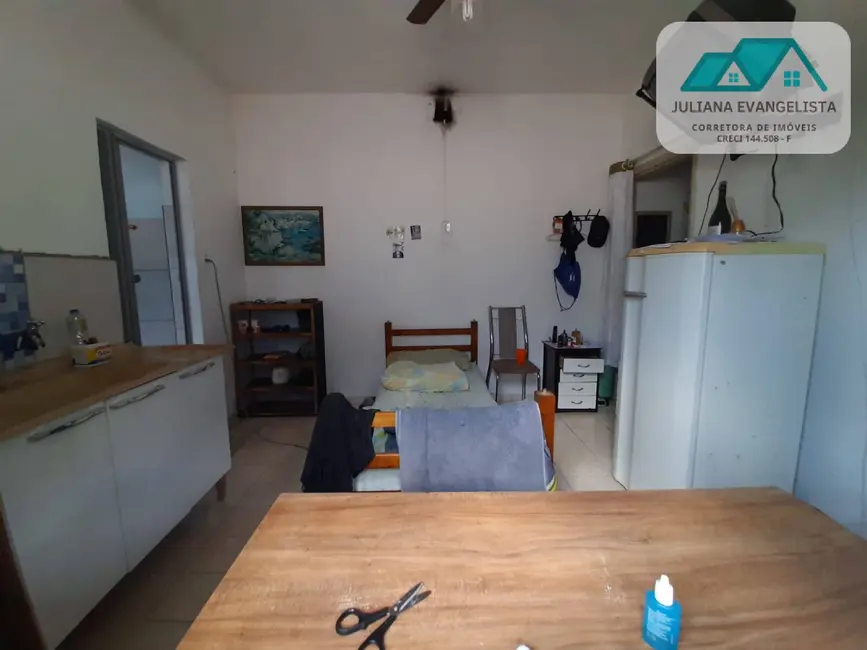 Foto 4 de Casa com 2 quartos à venda, 168m2 em Prainha, Caraguatatuba - SP