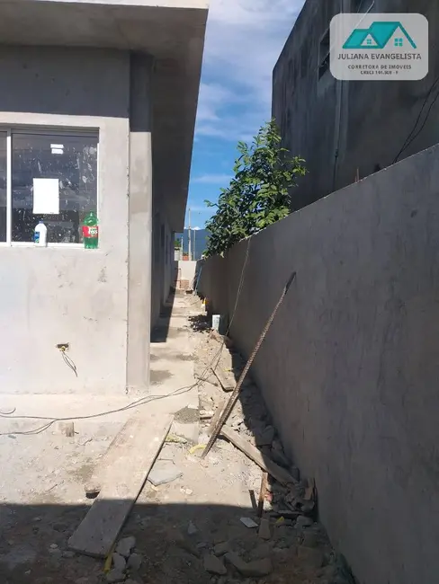 Casa com 2 quartos à venda, 250m2 em Balneário dos Golfinhos, Caraguatatuba - SP - imagem 9 Foto 9 de Casa com 2 quartos à venda, 250m2 em Balneário dos Golfinhos, Caraguatatuba - SP