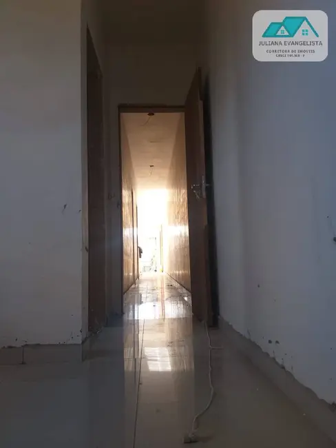 Casa com 2 quartos à venda, 250m2 em Balneário dos Golfinhos, Caraguatatuba - SP - imagem 6 Foto 6 de Casa com 2 quartos à venda, 250m2 em Balneário dos Golfinhos, Caraguatatuba - SP