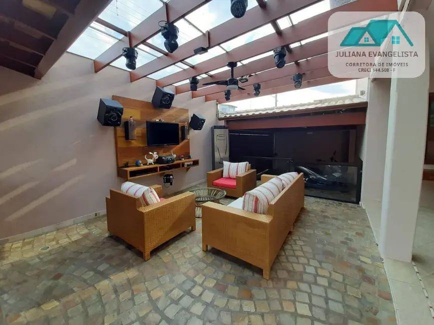 Foto 5 de Casa com 4 quartos à venda, 450m2 em Indaiá, Caraguatatuba - SP