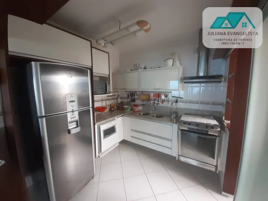 Foto 4 de Cobertura com 4 quartos à venda, 90m2 em Caraguatatuba - SP