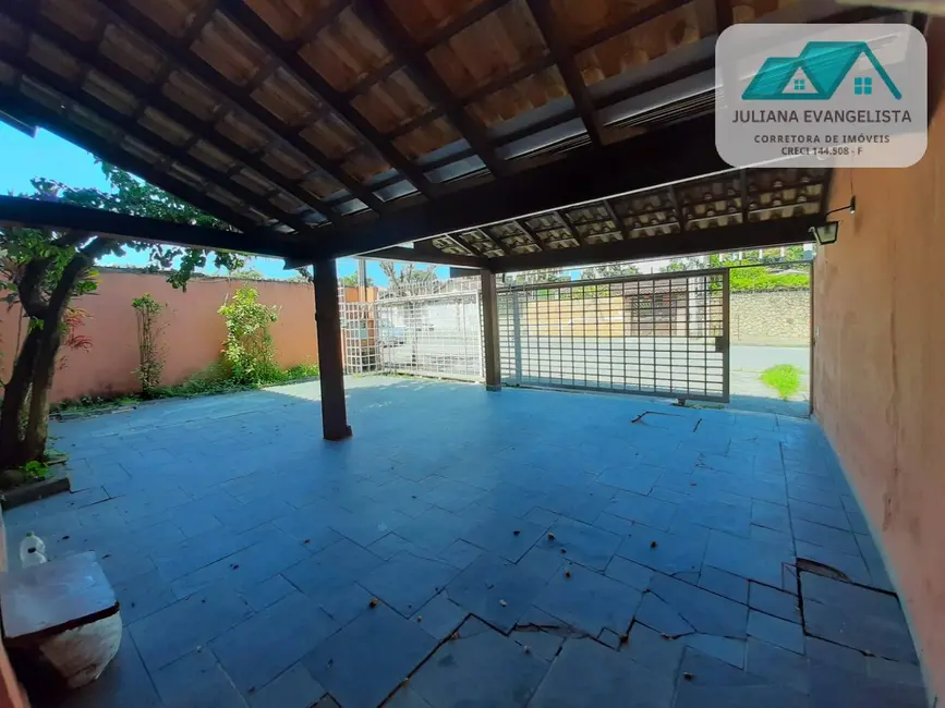 Foto 4 de Sobrado com 4 quartos à venda em Martim de Sá, Caraguatatuba - SP