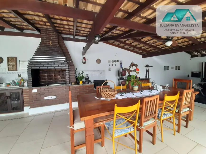 Foto 4 de Casa com 5 quartos à venda, 403m2 em Jardim Primavera, Caraguatatuba - SP