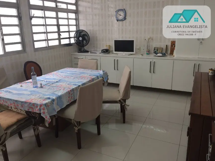 Casa com 4 quartos à venda, 480m2 em Martim de Sá, Caraguatatuba - SP - imagem 4 Foto 4 de Casa com 4 quartos à venda, 480m2 em Martim de Sá, Caraguatatuba - SP