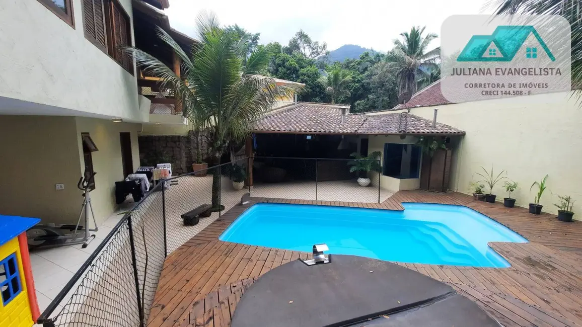 Casa com 4 quartos à venda, 750m2 em Park Imperial, Caraguatatuba - SP - imagem 1 Foto 1 de Casa com 4 quartos à venda, 750m2 em Park Imperial, Caraguatatuba - SP