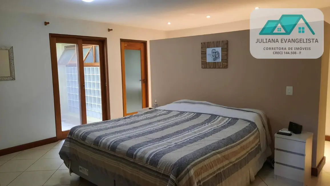 Casa com 4 quartos à venda, 750m2 em Park Imperial, Caraguatatuba - SP - imagem 8 Foto 8 de Casa com 4 quartos à venda, 750m2 em Park Imperial, Caraguatatuba - SP