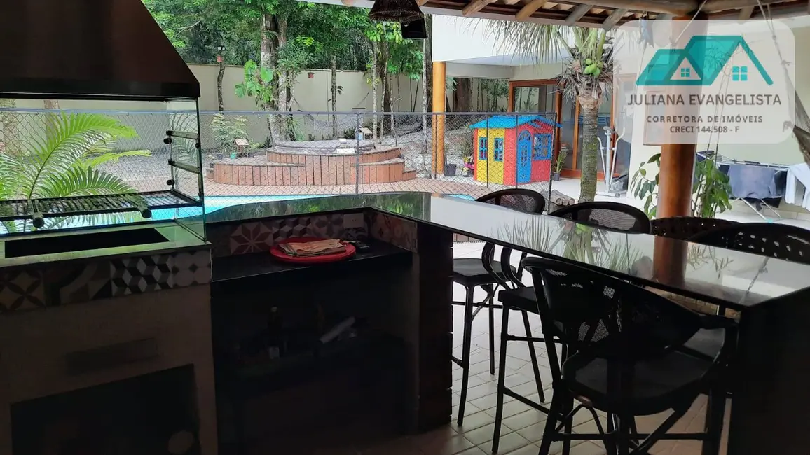 Casa com 4 quartos à venda, 750m2 em Park Imperial, Caraguatatuba - SP - imagem 4 Foto 4 de Casa com 4 quartos à venda, 750m2 em Park Imperial, Caraguatatuba - SP