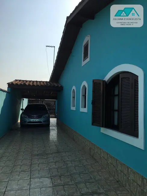 Foto 1 de Casa com 4 quartos à venda, 390m2 em Poiares, Caraguatatuba - SP