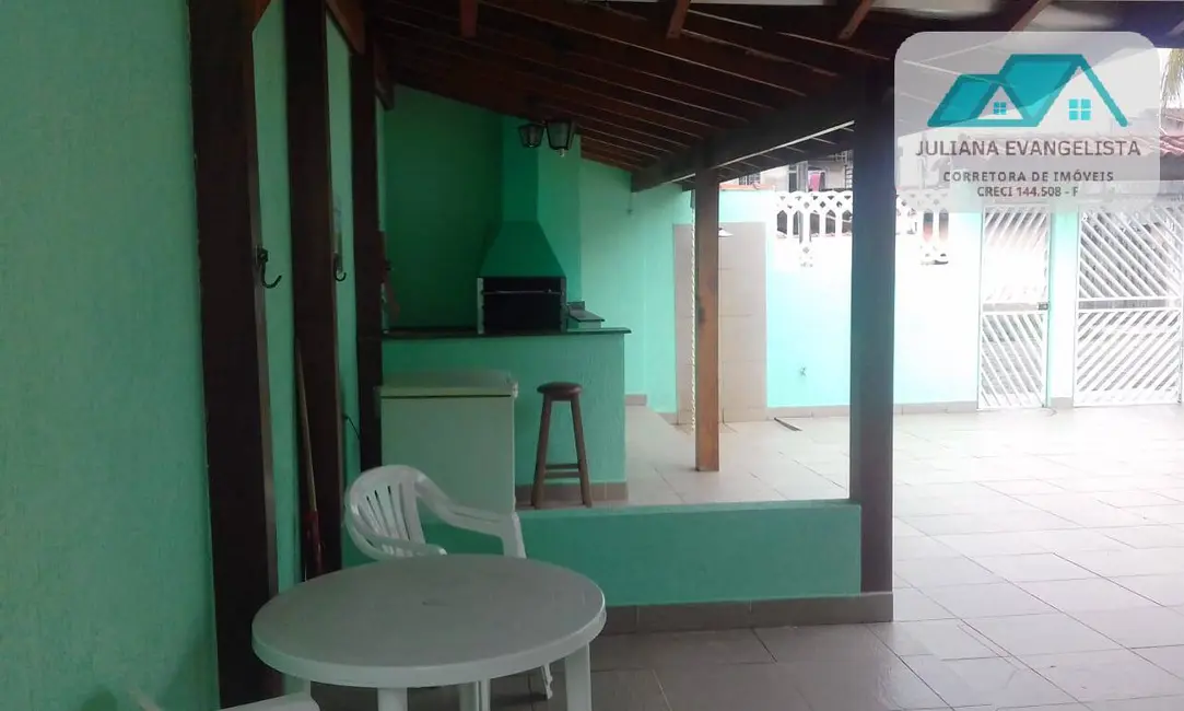 Casa com 3 quartos à venda, 300m2 em Martim de Sá, Caraguatatuba - SP - imagem 4 Foto 4 de Casa com 3 quartos à venda, 300m2 em Martim de Sá, Caraguatatuba - SP