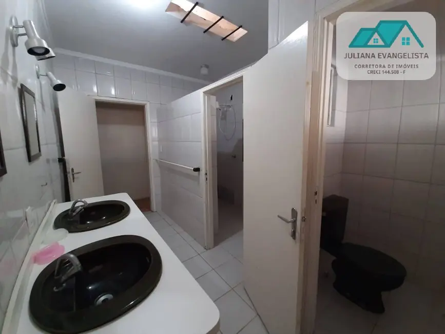 Casa com 3 quartos à venda, 313m2 em Martim de Sá, Caraguatatuba - SP - imagem 6 Foto 6 de Casa com 3 quartos à venda, 313m2 em Martim de Sá, Caraguatatuba - SP