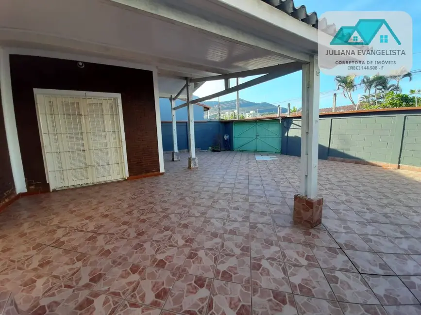 Casa com 3 quartos à venda, 313m2 em Martim de Sá, Caraguatatuba - SP - imagem 3 Foto 3 de Casa com 3 quartos à venda, 313m2 em Martim de Sá, Caraguatatuba - SP
