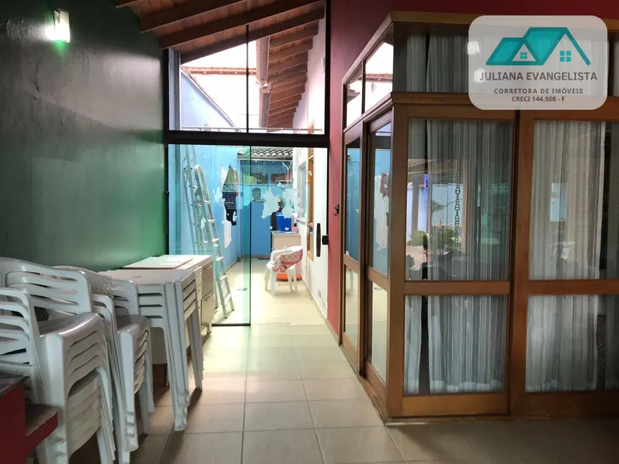 Casa com 4 quartos à venda, 414m2 em Prainha, Caraguatatuba - SP - imagem 9 Foto 9 de Casa com 4 quartos à venda, 414m2 em Prainha, Caraguatatuba - SP