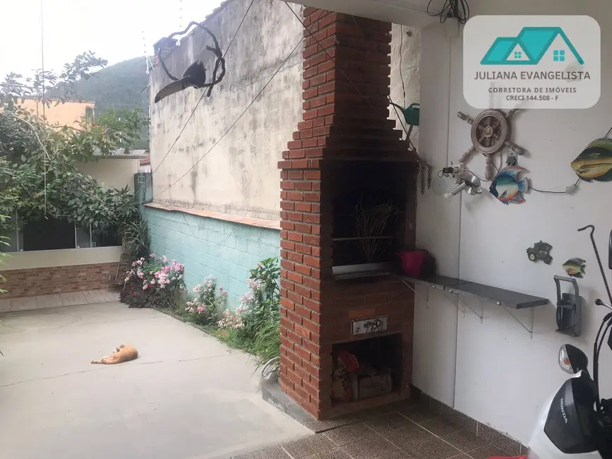 Casa com 6 quartos à venda, 720m2 em Martim de Sá, Caraguatatuba - SP - imagem 4 Foto 4 de Casa com 6 quartos à venda, 720m2 em Martim de Sá, Caraguatatuba - SP