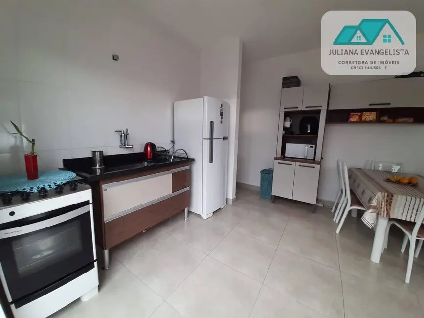 Foto 3 de Casa com 2 quartos à venda e para alugar, 160m2 em Balneário Mar Azul, Caraguatatuba - SP