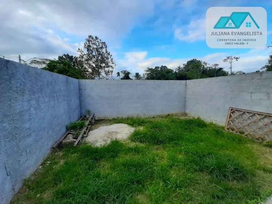 Foto 4 de Casa com 2 quartos à venda e para alugar, 160m2 em Balneário Mar Azul, Caraguatatuba - SP