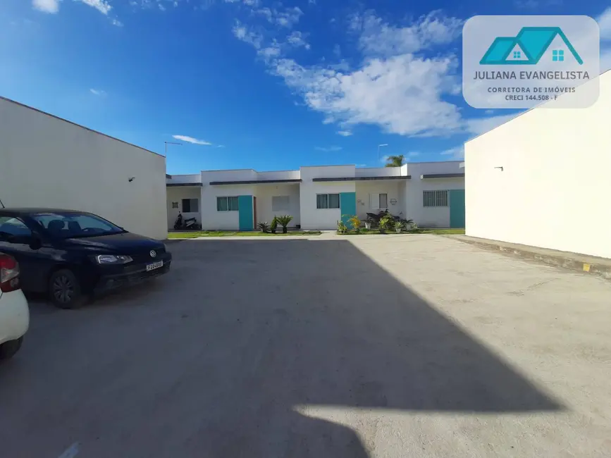 Foto 4 de Casa com 2 quartos à venda e para alugar, 126m2 em Balneário Mar Azul, Caraguatatuba - SP