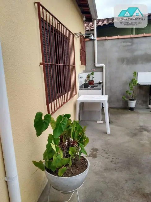 Foto 3 de Casa com 2 quartos à venda, 180m2 em Morro do Algodão, Caraguatatuba - SP