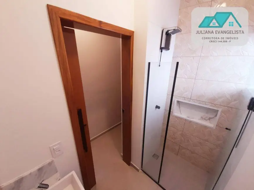 Casa com 2 quartos à venda, 160m2 em Balneário dos Golfinhos, Caraguatatuba - SP - imagem 9 Foto 9 de Casa com 2 quartos à venda, 160m2 em Balneário dos Golfinhos, Caraguatatuba - SP