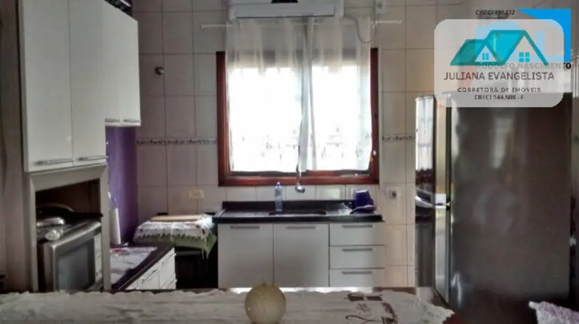 Foto 20 de Casa à venda em Sumaré, Caraguatatuba - SP