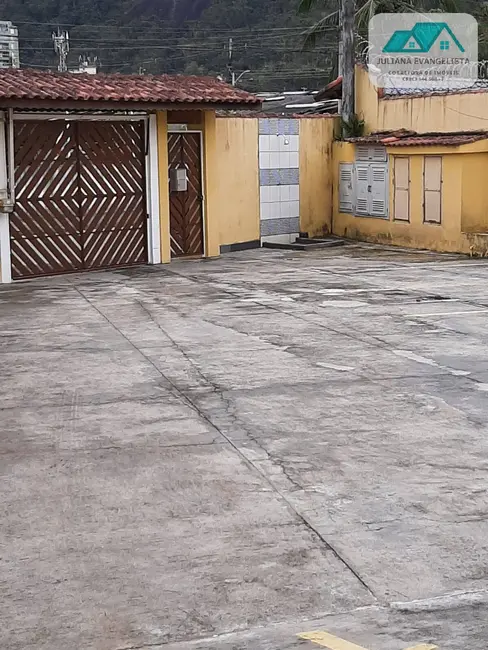 Foto 14 de Casa à venda em Sumaré, Caraguatatuba - SP