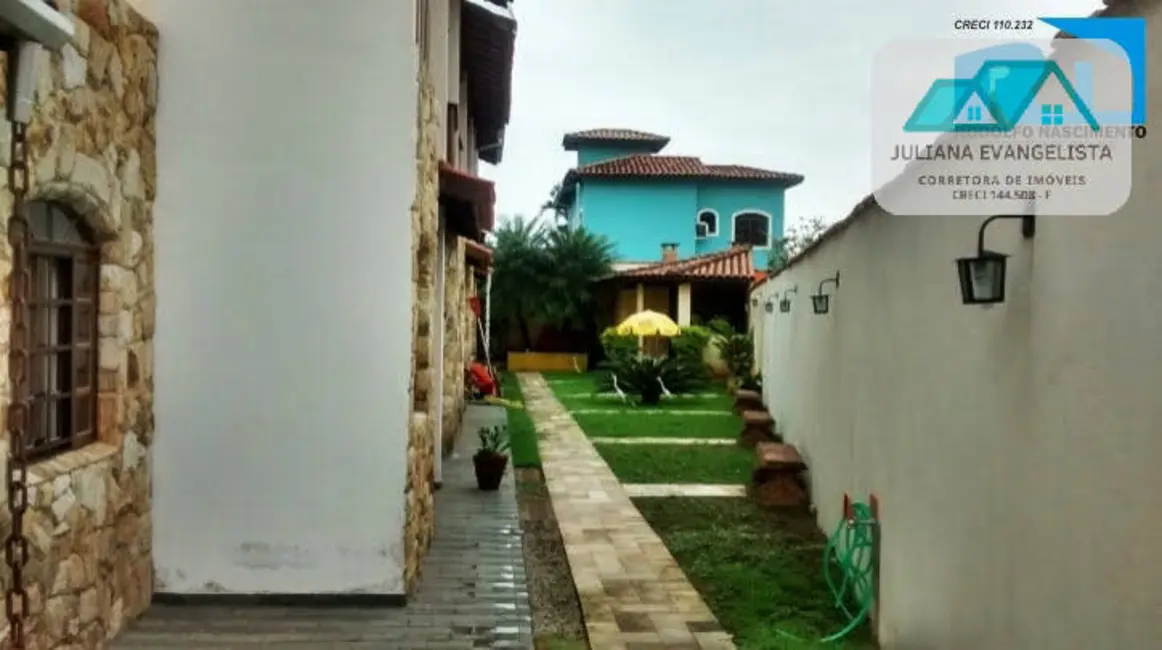 Foto 19 de Casa à venda em Sumaré, Caraguatatuba - SP