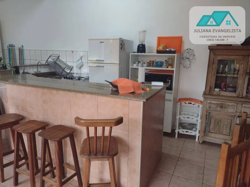 Foto 6 de Casa com 3 quartos à venda em Cidade Jardim, Caraguatatuba - SP