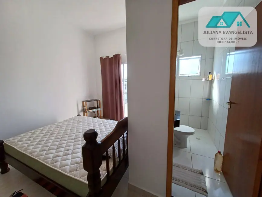 Foto 5 de Casa com 2 quartos à venda, 90m2 em Praia das Palmeiras, Caraguatatuba - SP