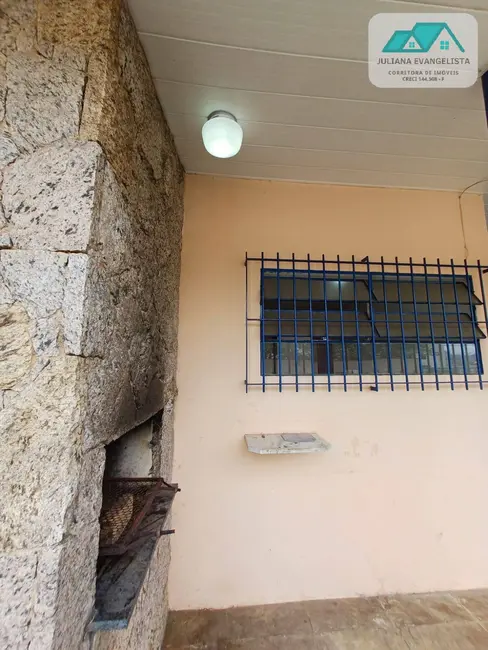 Foto 6 de Casa com 3 quartos para alugar, 400m2 em Martim de Sá, Caraguatatuba - SP