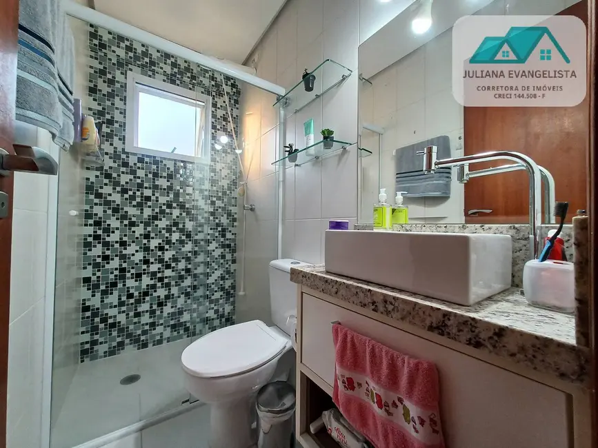 Foto 4 de Apartamento com 2 quartos à venda, 89m2 em Centro, Caraguatatuba - SP