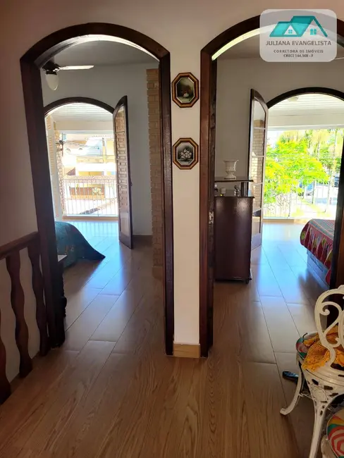 Foto 7 de Casa com 3 quartos à venda, 250m2 em Caraguatatuba - SP