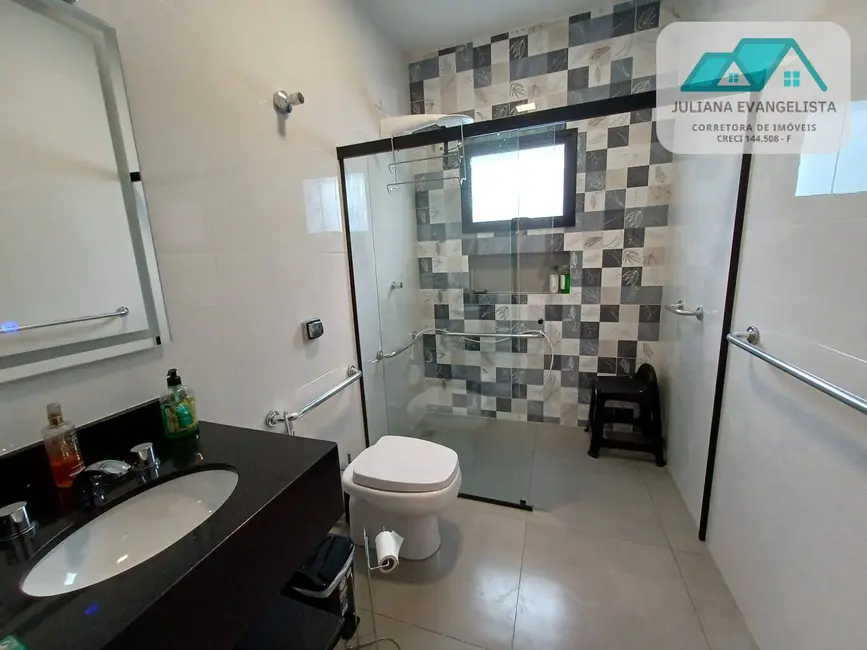 Foto 25 de Casa para alugar em Martim de Sá, Caraguatatuba - SP