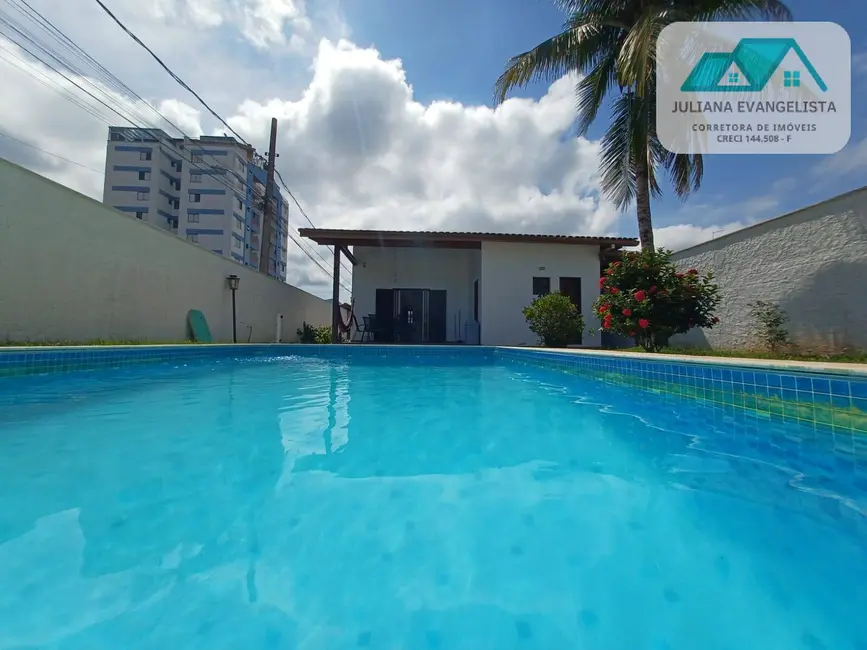 Casa com 2 quartos para alugar, 360m2 em Martim de Sá, Caraguatatuba - SP - imagem 1 Foto 1 de Casa com 2 quartos para alugar, 360m2 em Martim de Sá, Caraguatatuba - SP