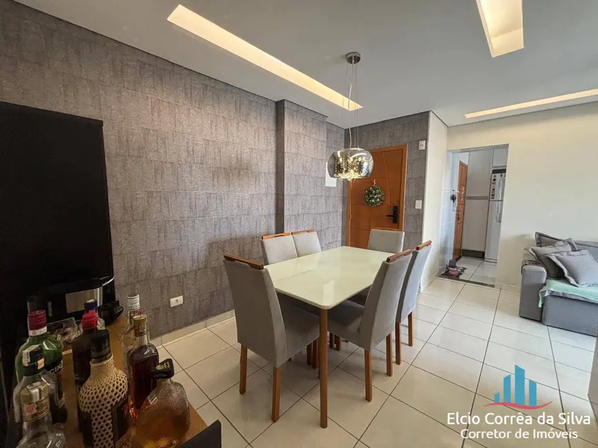 Apartamento com 3 quartos à venda, 119m2 em Aviação, Praia Grande - SP - imagem 4 Foto 4 de Apartamento com 3 quartos à venda, 119m2 em Aviação, Praia Grande - SP
