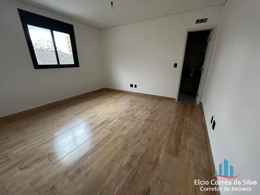Foto 8 de Casa com 3 quartos à venda, 290m2 em Aparecida, Santos - SP