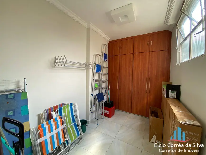 Apartamento com 3 quartos para alugar, 144m2 em Gonzaga, Santos - SP - imagem 7 Foto 7 de Apartamento com 3 quartos para alugar, 144m2 em Gonzaga, Santos - SP