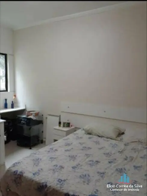 Foto 8 de Casa com 3 quartos à venda, 98m2 em Chico de Paula, Santos - SP