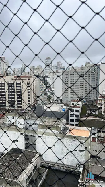 Foto 9 de Apartamento com 2 quartos para alugar, 70m2 em Gonzaga, Santos - SP