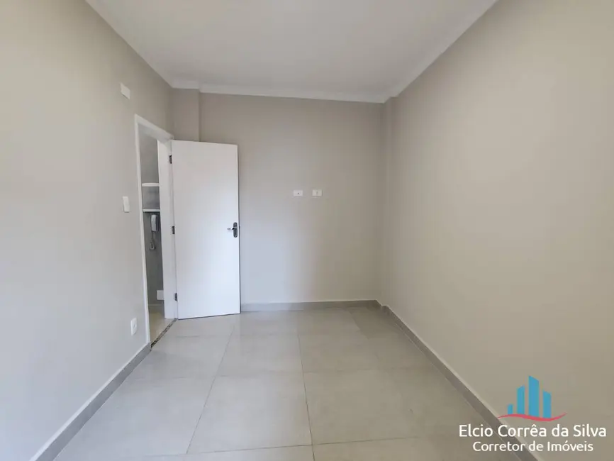 Foto 8 de Apartamento com 2 quartos à venda, 65m2 em Gonzaga, Santos - SP