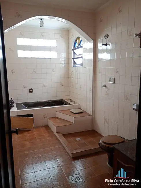 Foto 6 de Casa com 3 quartos à venda, 180m2 em Parque Bitaru, Sao Vicente - SP