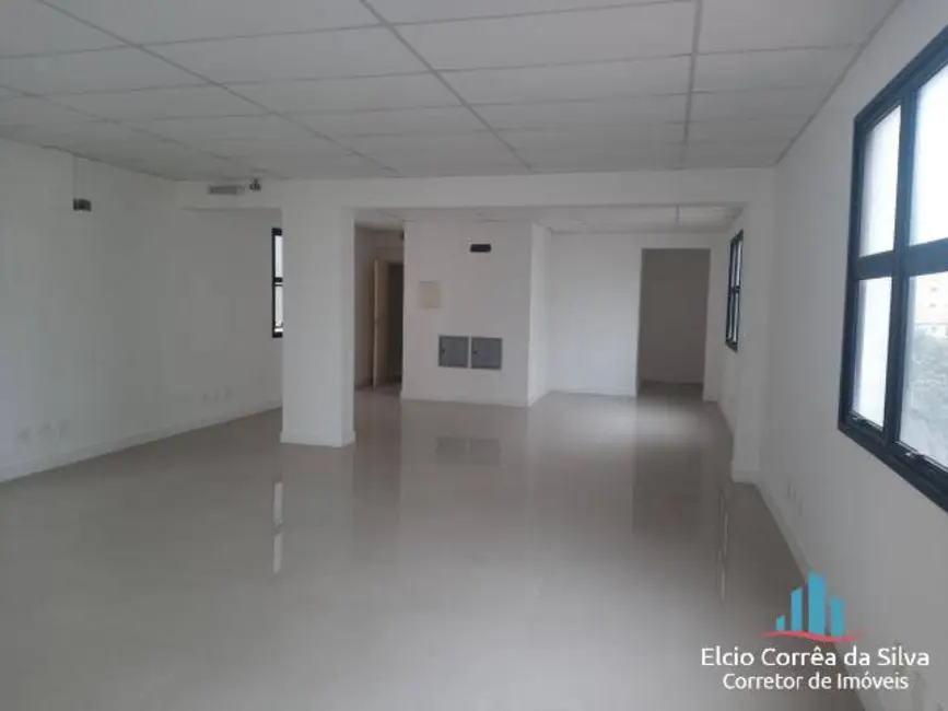 Foto 2 de Sala Comercial para alugar, 1581m2 em Boqueirão, Santos - SP