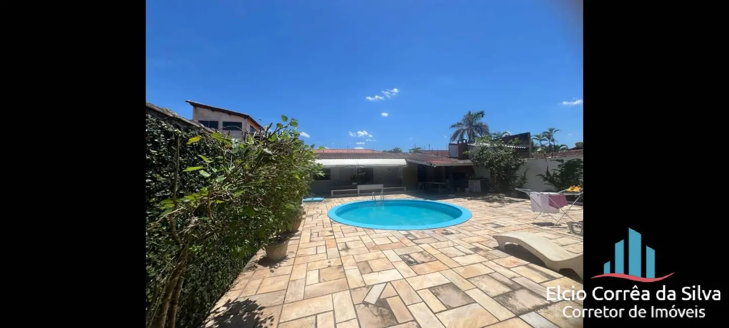 Foto 1 de Casa com 3 quartos à venda, 196m2 em Itanhaem - SP